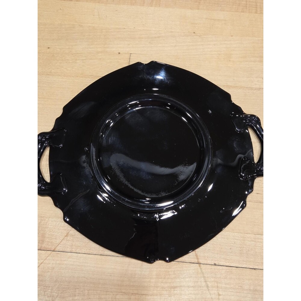 Vintage LE Smith Mt Pleasant Black Amethyst Handled Plate 8 inch